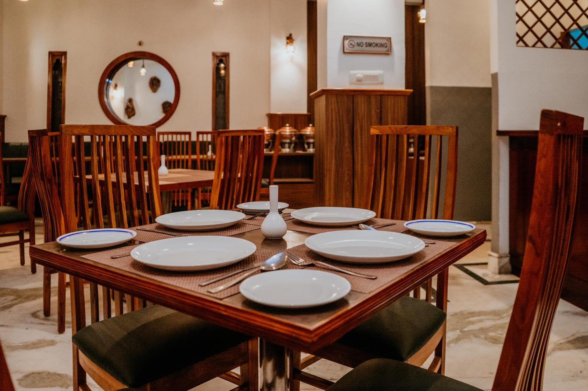 Tashi Palace Hotel Gangtok Buitenkant foto