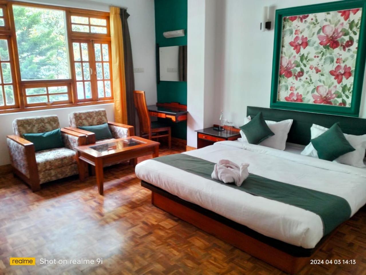 Tashi Palace Hotel Gangtok Buitenkant foto