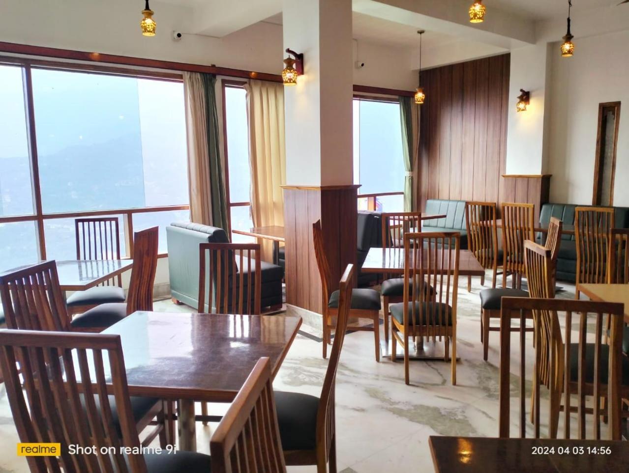 Tashi Palace Hotel Gangtok Buitenkant foto